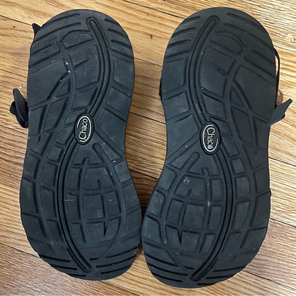 Chaco Black Sandals - Picture 4 of 6